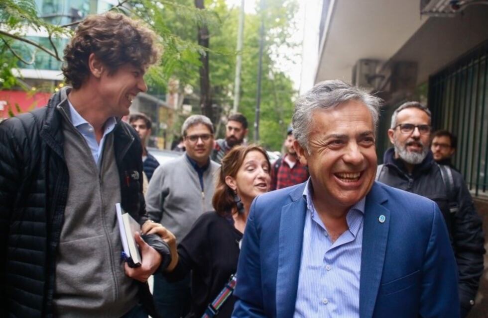 Cornejo anticipa una "oposición horizontal sin liderazgo único"