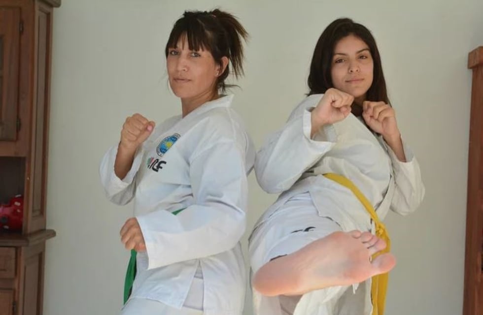 Una familia que practica taekwondo le dio una paliza a un ladrón que entró a su casa