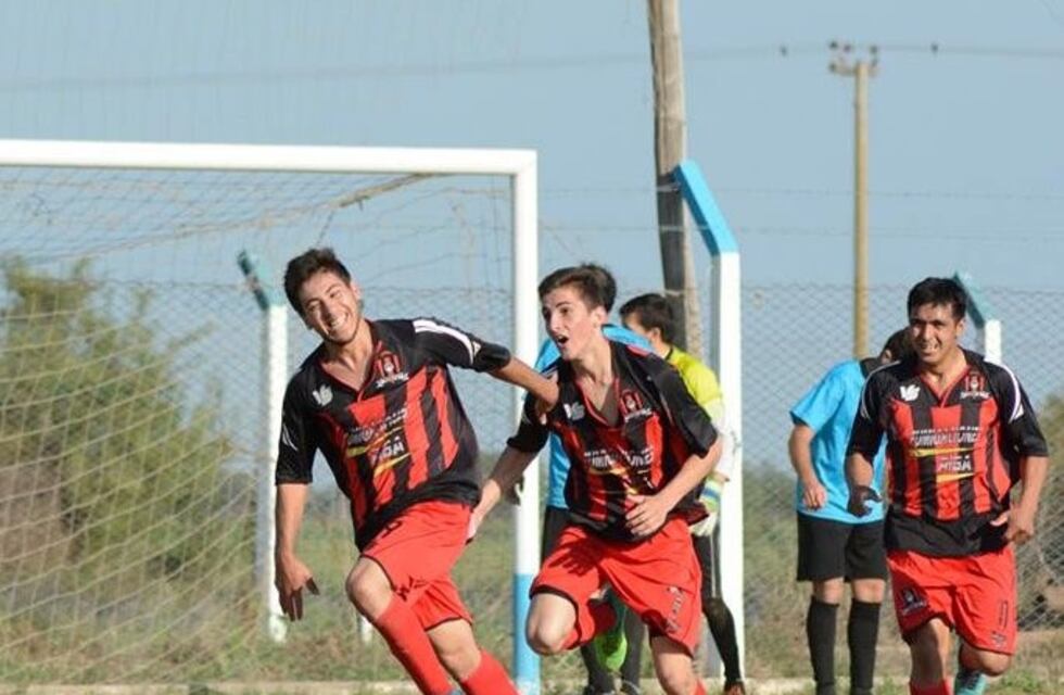 La Liga Regional arranca con 3 partidos adelantados