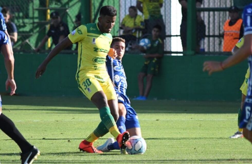 En caída libre: Godoy Cruz perdió 2-0 ante Defensa y Justicia en Varela