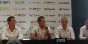 Daniel Orsanic anunciu00f3 el equipo argentino de Copa Davis para enfrentar a Italia.