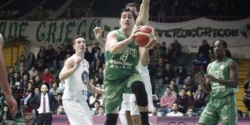 El Griego destrabó el partido con los formoseños y se quedó con el primer punto\u002E