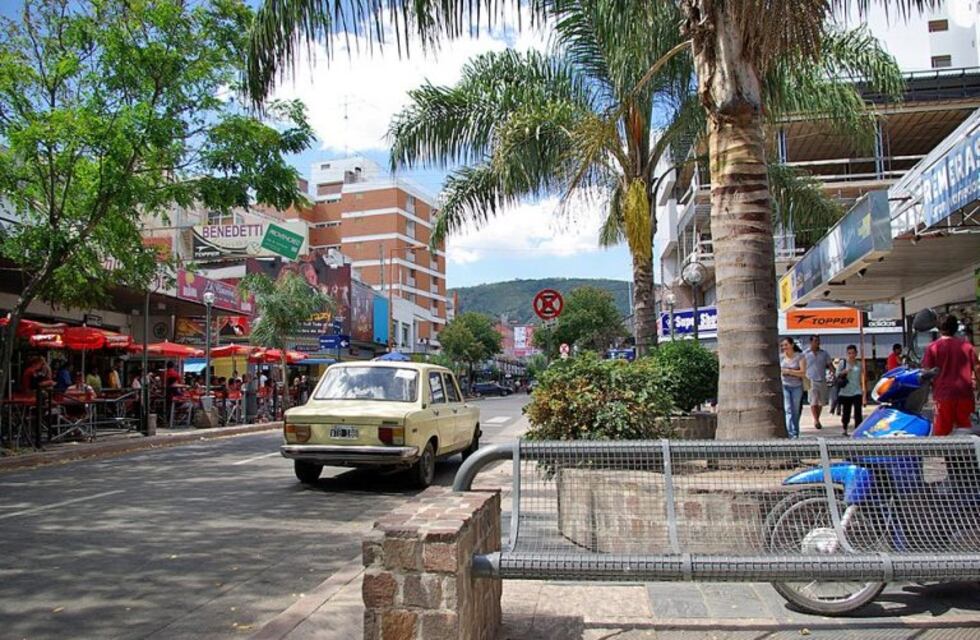Carlos Paz: agarró mercadería y se fue corriendo sin pagar