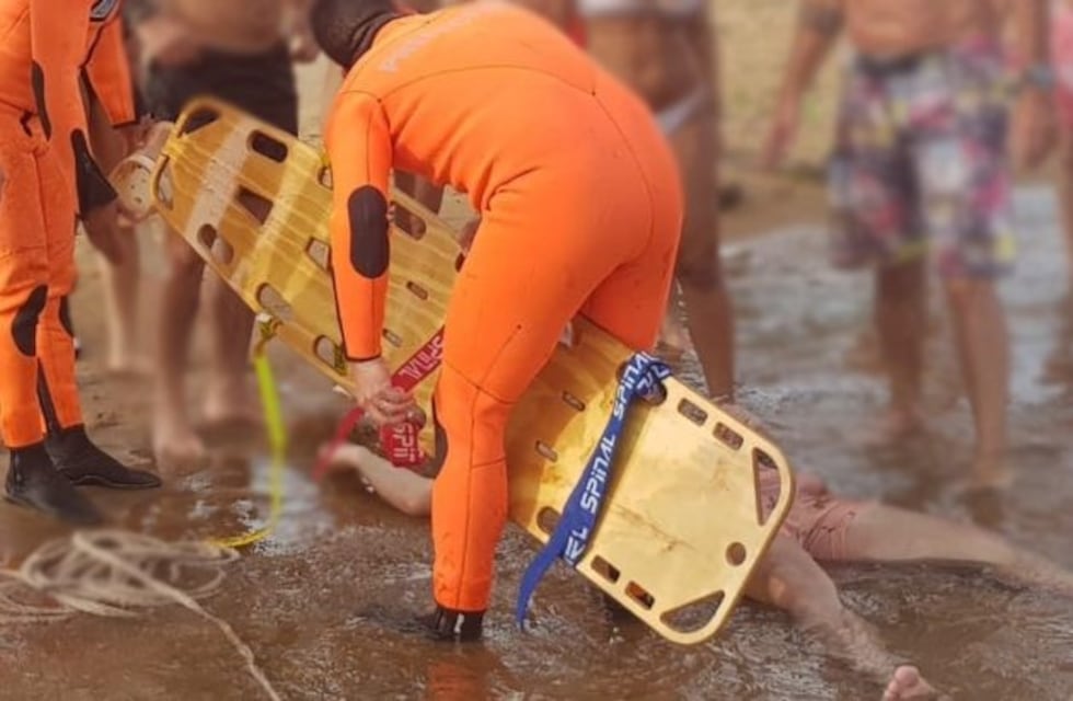 Se arrojó desde un muelle en la Isla del Medio y sufrió traumatismo de cráneo