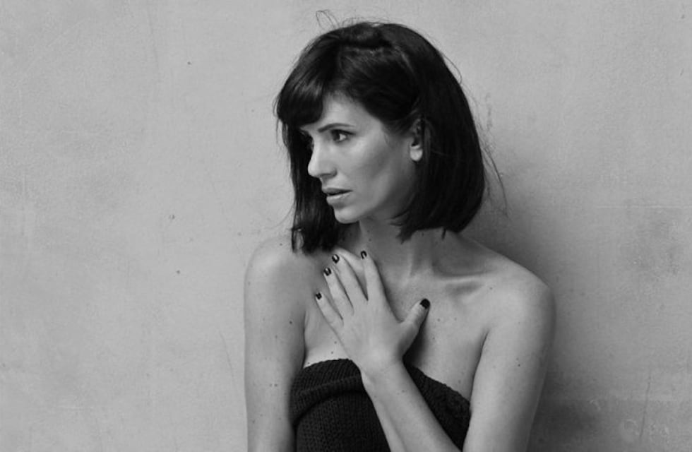 Griselda Siciliani viajó al pasado con varias fotos retro y compartió hasta un desnudo