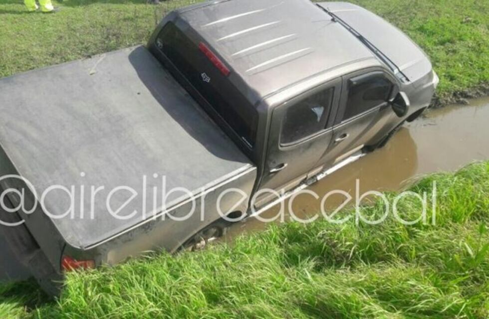 Presidente comunal murió mientras manejaba su camioneta y terminó en la banquina