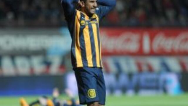 El futbolista ya acordu00f3 su contrato con el Genoa de Italia.