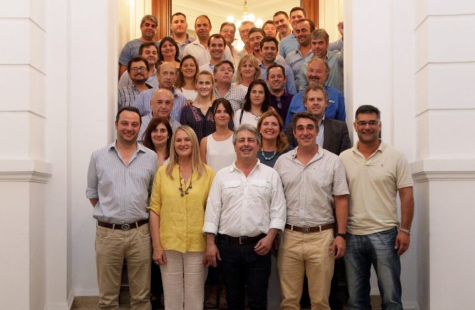 Martínez reunió a referentes del Pro en la Segunda