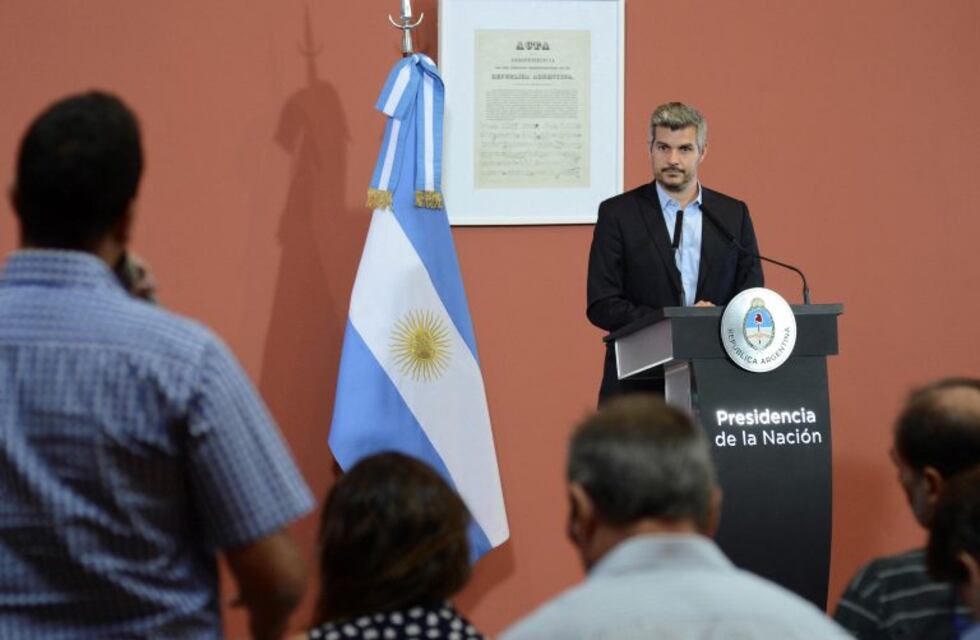 El Gobierno buscará cerrar las paritarias en torno al 15%