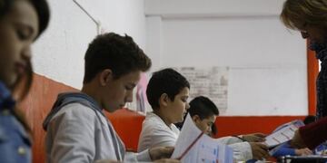 Para el Gobierno se adhirió al paro el 18% de los docentes y para los gremios el 80%\u002E
