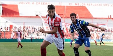 El juvenil Albirrojo sigue muy efectivo en la red, y registra ocho en el torneo\u002E