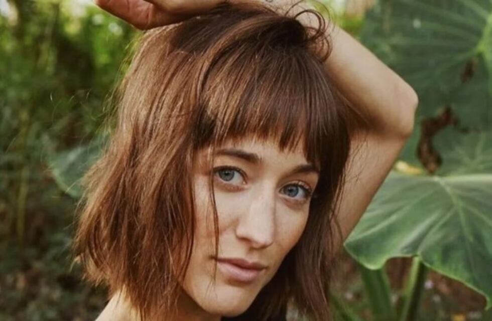 Camila Salazar se mostró al borde de la censura y al natural desde sus vacaciones en Ibiza