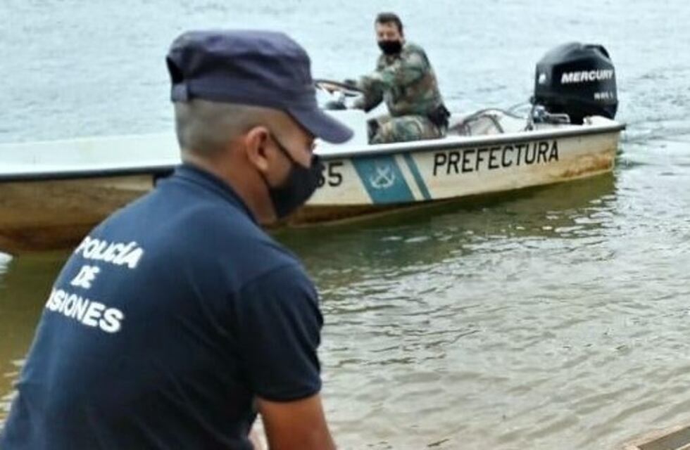 Investigan la identidad de un hombre de unos 50 años que aparació ahogado