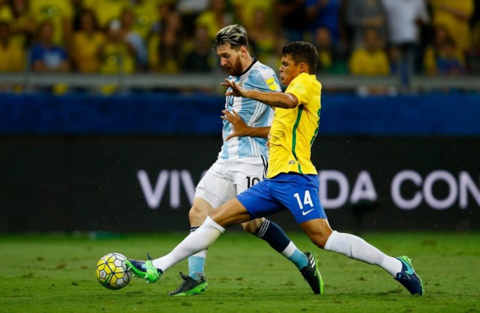 Argentina y Brasil jugarán un amistoso para 100 mil espectadores