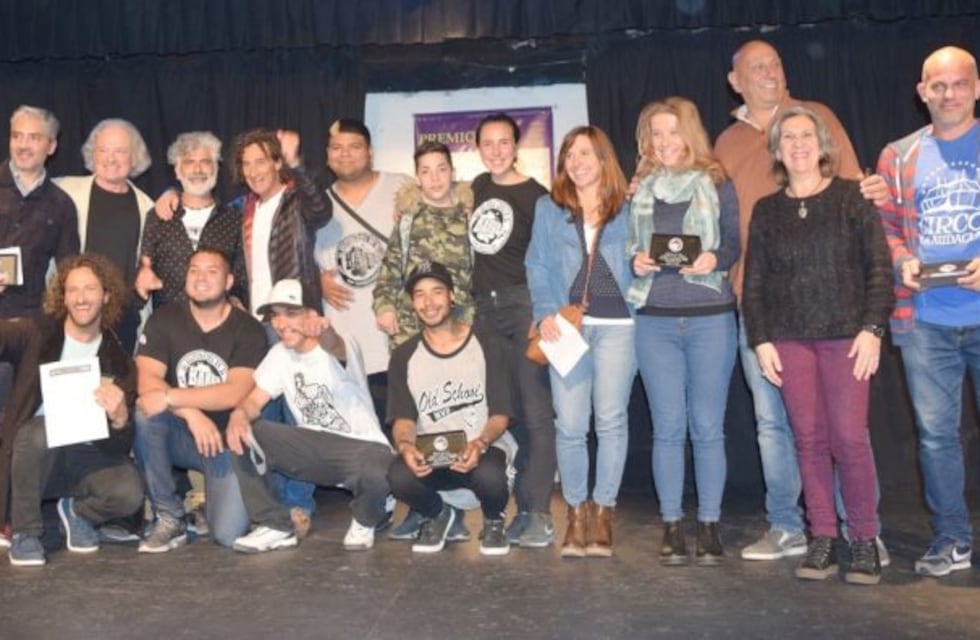 Emotiva entrega del Premio Municipal Alfonsina 2018