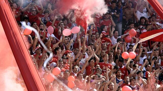 Independiente repudió el enfrentamiento entre hinchas violentos - AFP PHOTO / Alejandro PAGNI