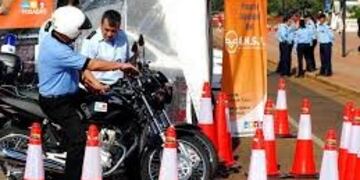 Garupá\u002E Control vehicular\u002E