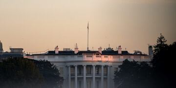 Con Biden cerca de la Casa Blanca, Estados Unidos espera los resultados decisivos (Stefani Reynolds/Bloomberg)