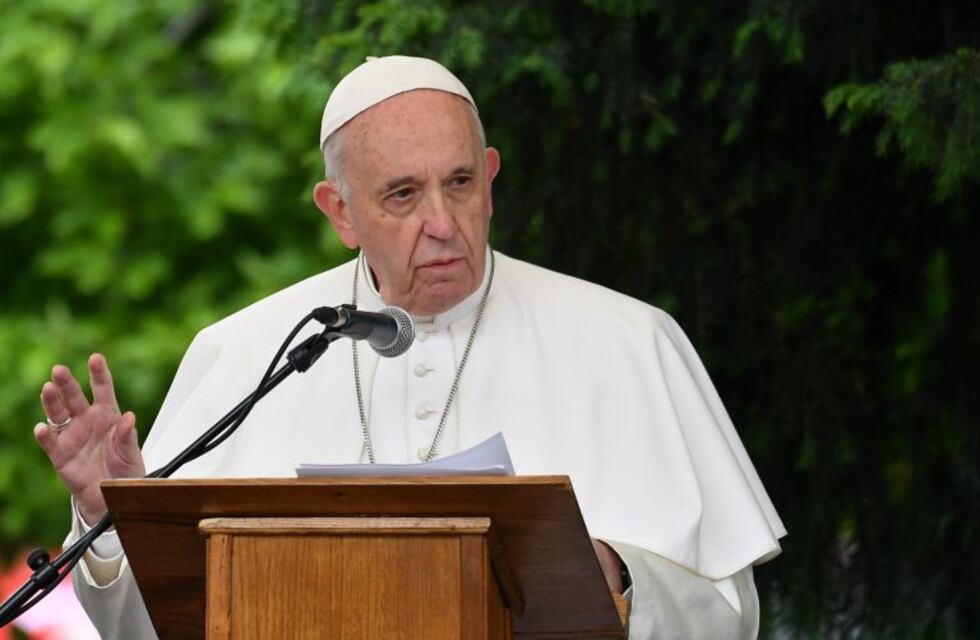 Escándalo en el Vaticano por presuntas transacciones "ilegales" en compras inmobiliarias