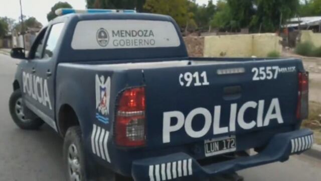 La policía le destrozó el guardabarro