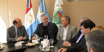 Schiaretti y Rodríguez Saá acordaron cooperación interprovincial