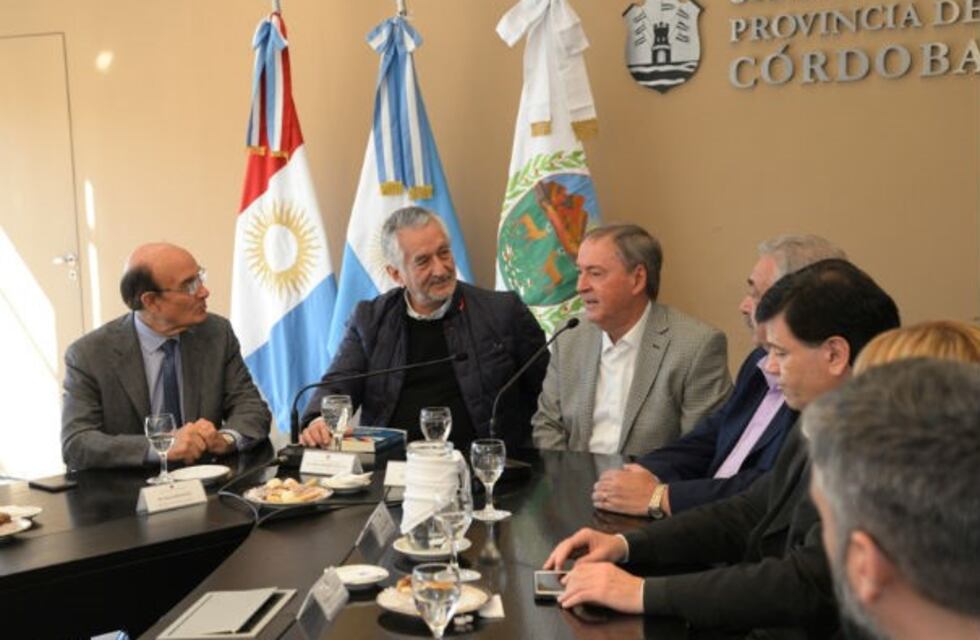 Schiaretti y Rodríguez Saá acordaron cooperación interprovincial