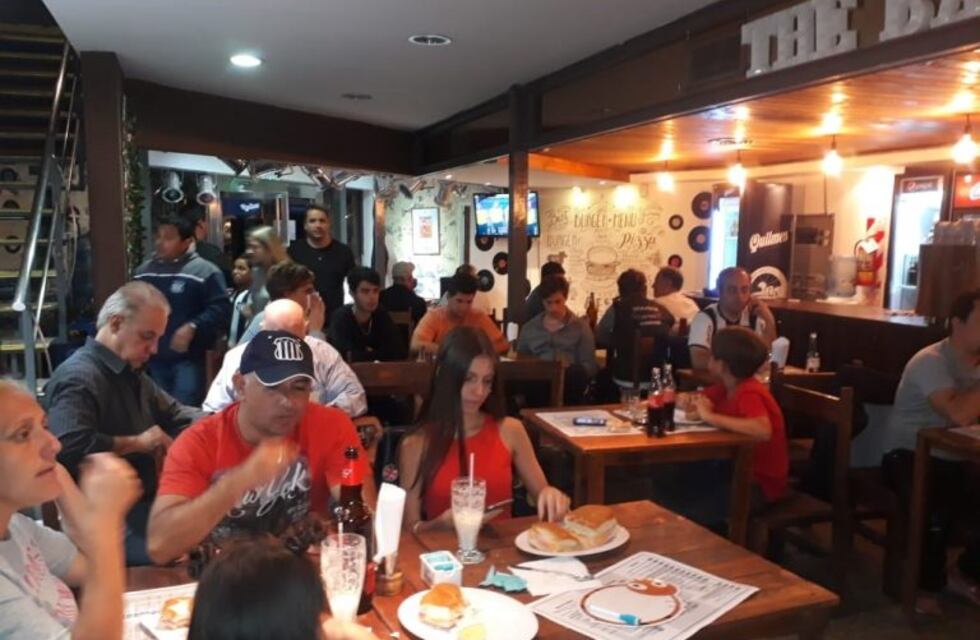 Talleres-San Pablo: en vivo, cómo siguen el partido los hinchas de la T en barrio Jardín