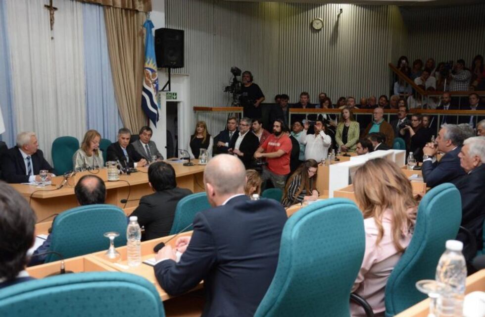 Diputado Roquel presentará un proyecto de ley sobre asistencia a entidades deportivas