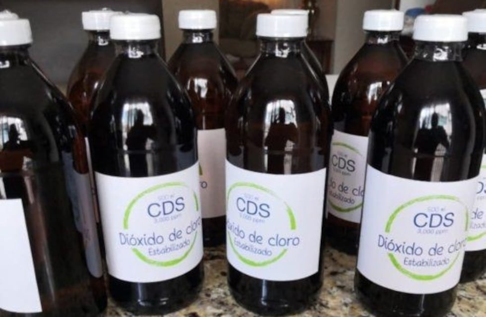 Un juez de Ushuaia rechazó el pedido de una mujer para aplicar dióxido de cloro en el tratamiento de Covid