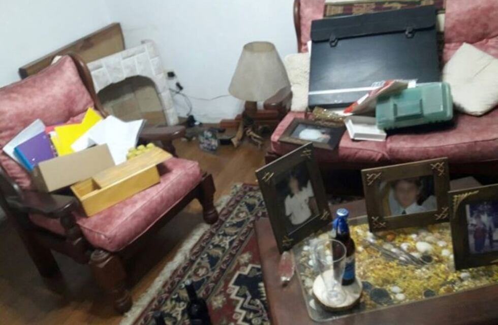 Delincuentes desvalijaron una vivienda en poco más de media hora