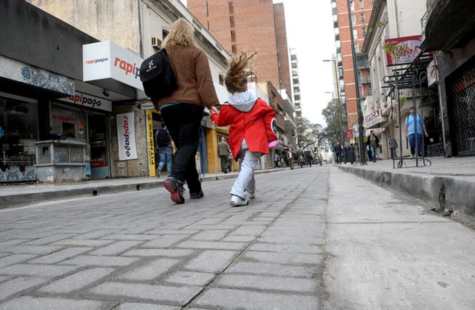 Mestre inauguró las obras de semipeatonalización de la 9 de Julio