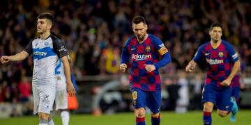 Barcelona's Lionel Messi celebrates after scoring a goal, during a Spanish La Liga soccer match between Barcelona and Alaves at Camp Nou stadium in Barcelona, Spain, Saturday, Dec\u002E 21, 2019\u002E (AP Photo/Joan Monfort)
