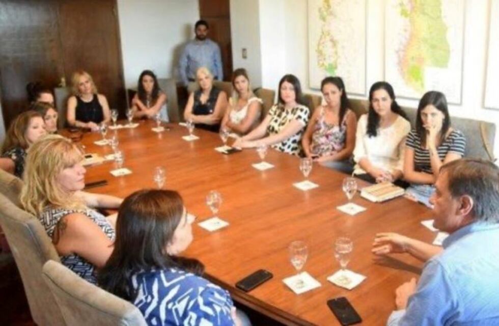 Suarez recibió a referentes religiosos y a las Reinas para dialogar sobre minería