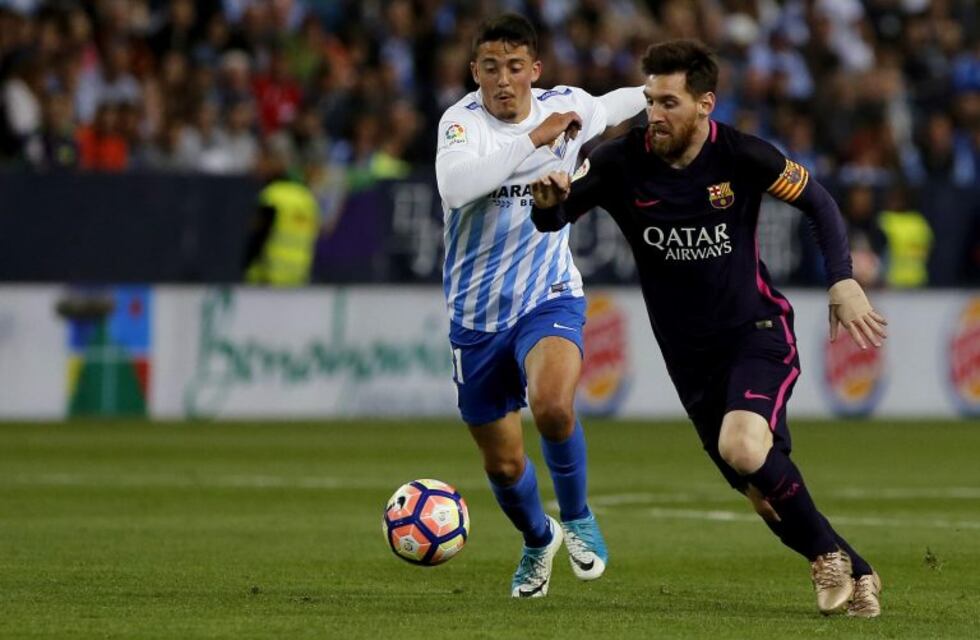 El Málaga sorprendió al Barcelona y le ganó 2-0 de local