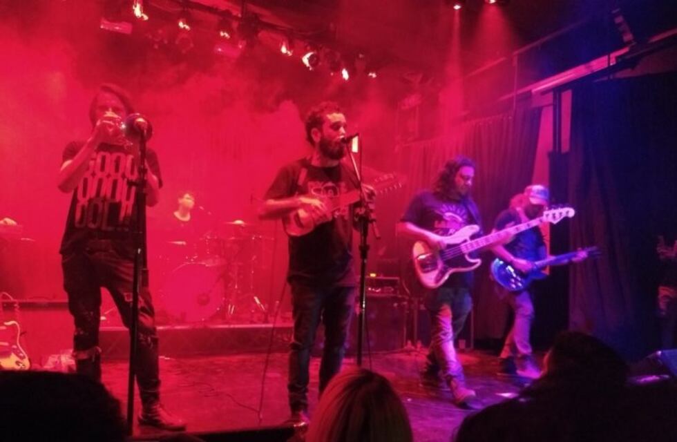 Cielo Razzo volvió a tocar en vivo luego de las denuncias sobre abuso sexual