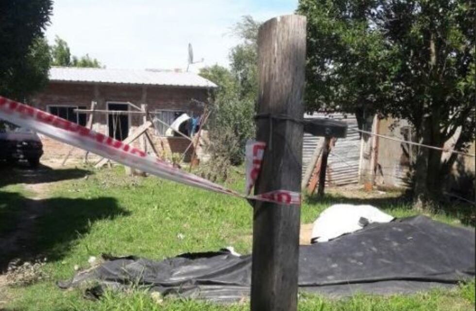 Batán: Asesinaron a una mujer a puñaladas y detuvieron a su expareja