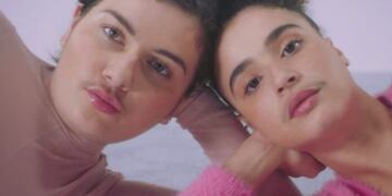 La campaña de Billie para que las mujeres no se avergüencen de su vello\u002E