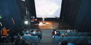 Aro magnetico hipoacusia