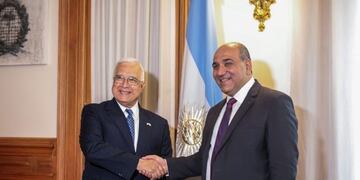 Juan Manzur (Facebook)\u002E