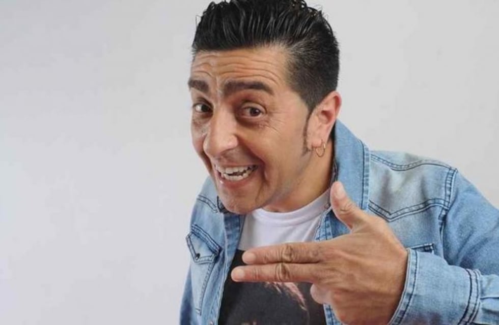 Primer show solista de Friki, una de las creaciones de Adrián Gómez