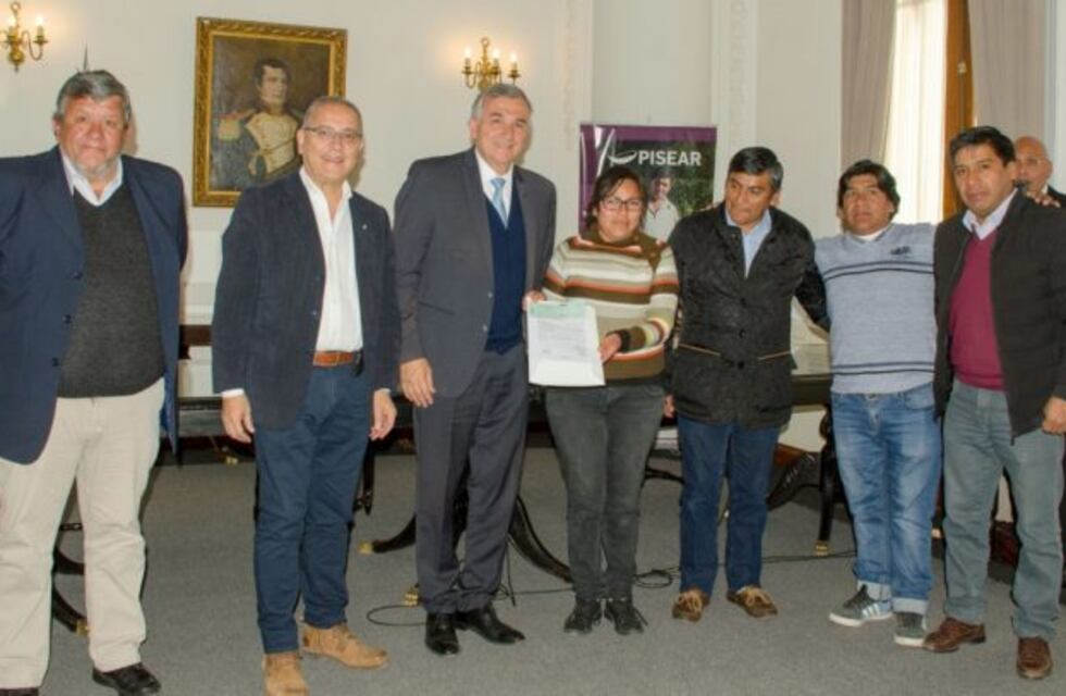 Entregan subsidios por más de 2 millones de pesos para proyectos productivos rurales jujeños