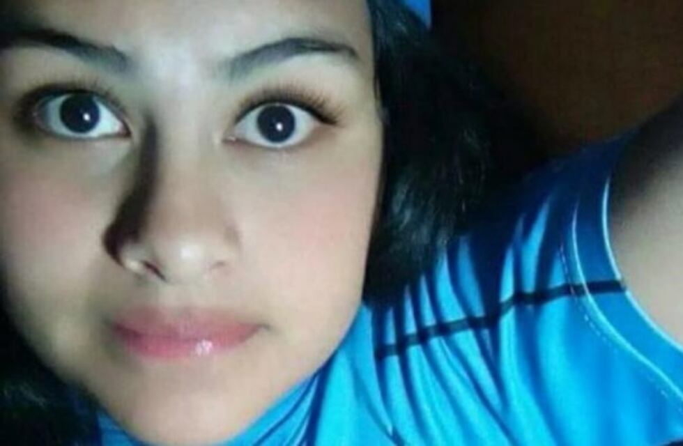 Desapareció una adolescente en Agua de Oro y piden ayuda para encontrarla