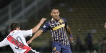 Walter Montoya, seguido por River