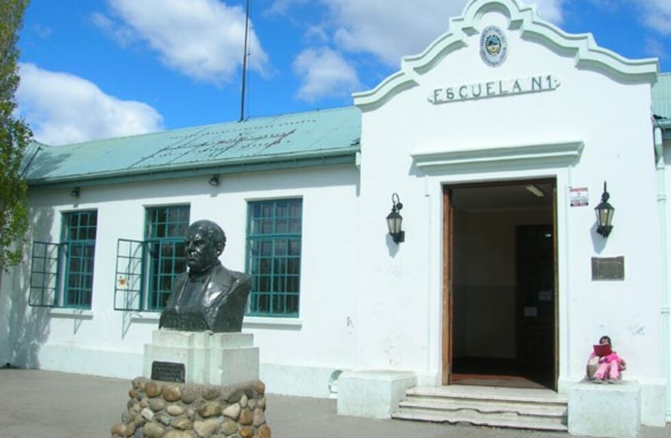 Río Gallegos: declaran monumento histórico a Escuela Nº 1