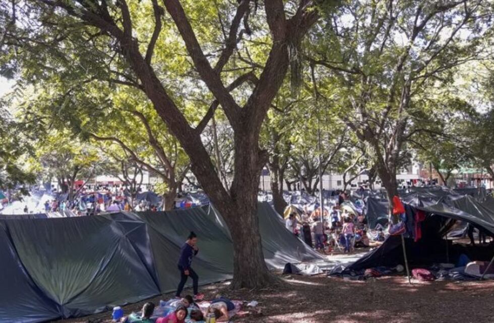 Levantaron el acampe en el parque 2 de Febrero