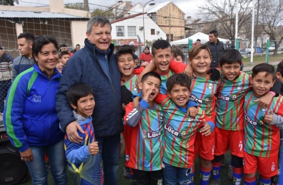 Chaco juega y sueña: Peppo promovió el acceso a los grandes clubes para los chicos