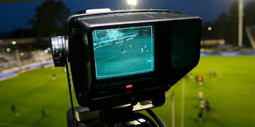 La TV pagará los derechos hasta junio, aunque no vuelva el fútbol\u002E