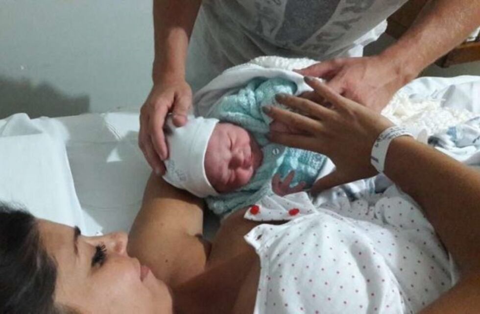 Nació Felipe, el hijo de Ornella Ferrara