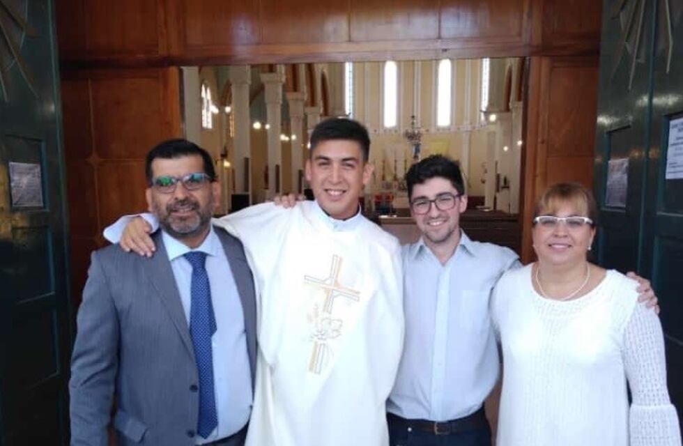 El puntaltense Fabián Tula fue ordenado diácono