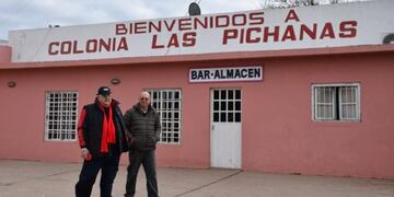 Horacio Taborda junto a Don Elso Boris primer sonidista de La Leo\u002E